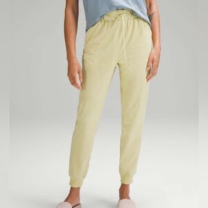 Lululemon Stretch High-Rise Jogger NWT